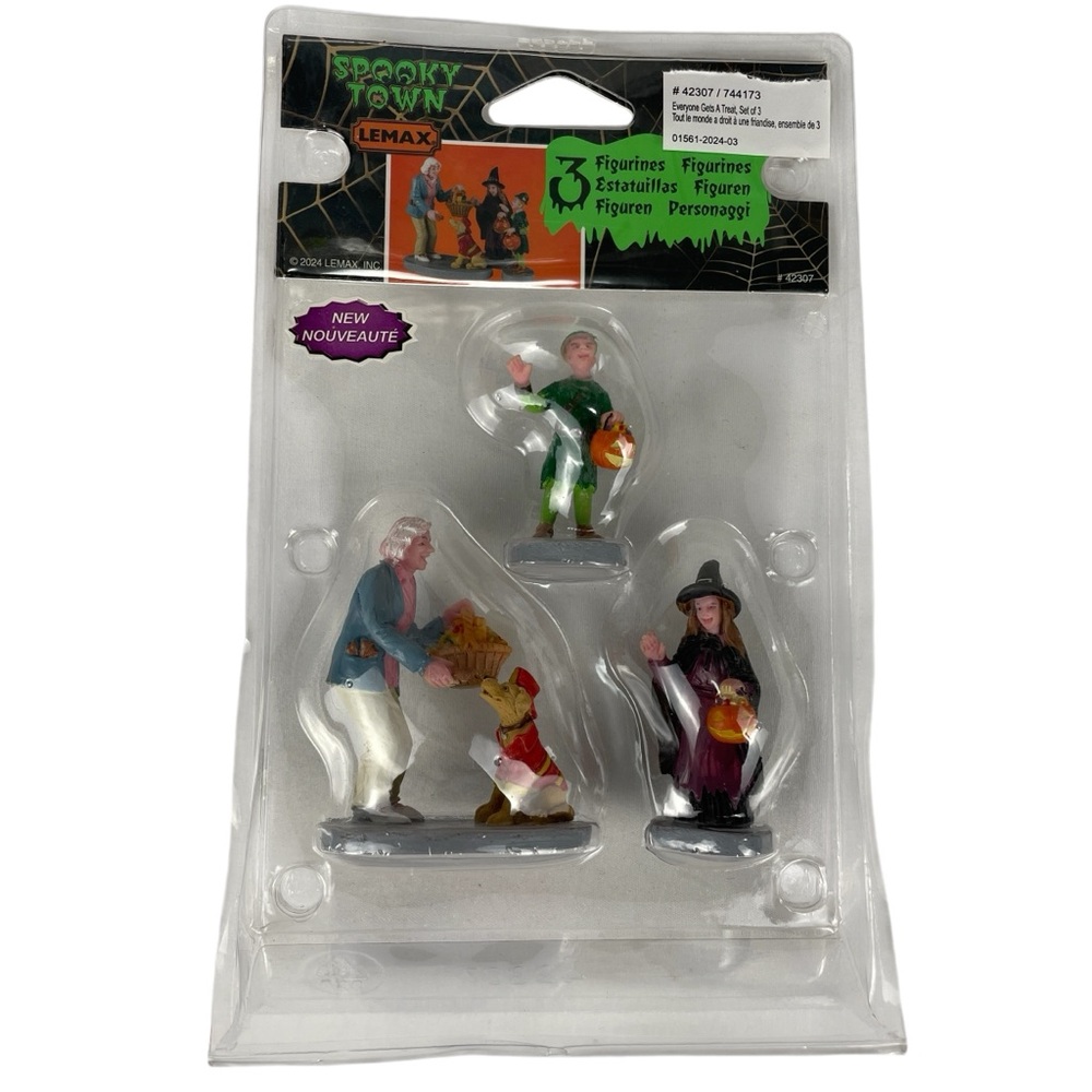 Lemax Spooky Town Set of 3 Miniature Halloween Figures Everyone Gets a Treat NEW